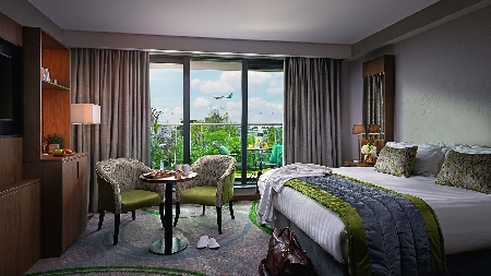 Carlton Hotel Dublin Airport Deluxe Balcony Room